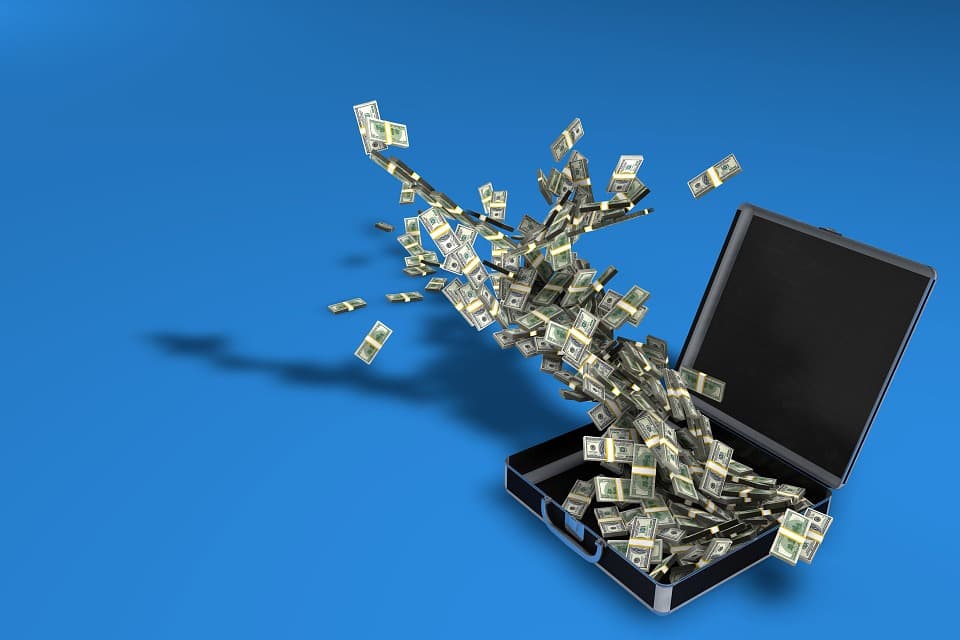 Difference between revenue, profit and cash flow